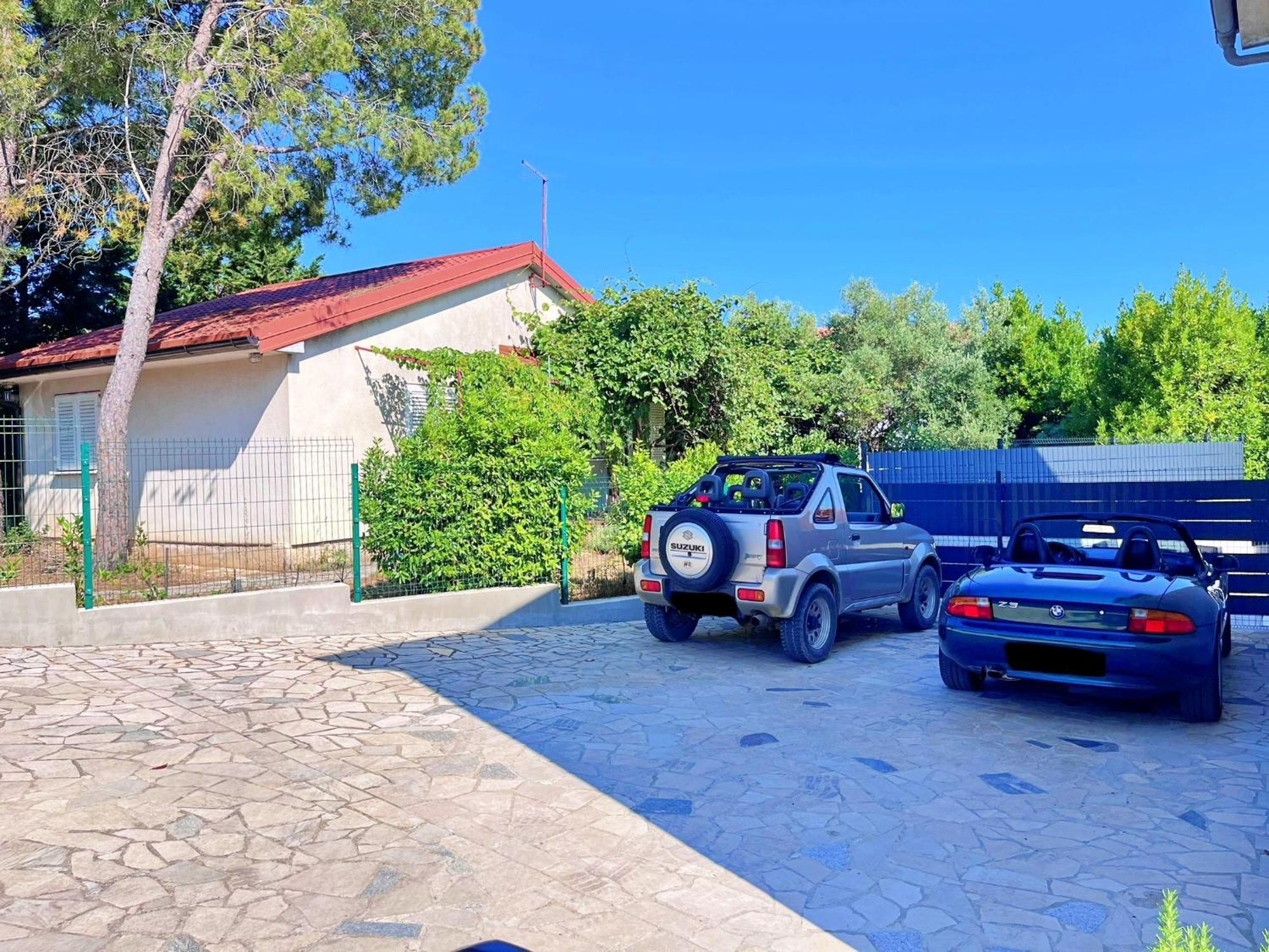 Adria Holiday Home Pinezici  Exterior photo