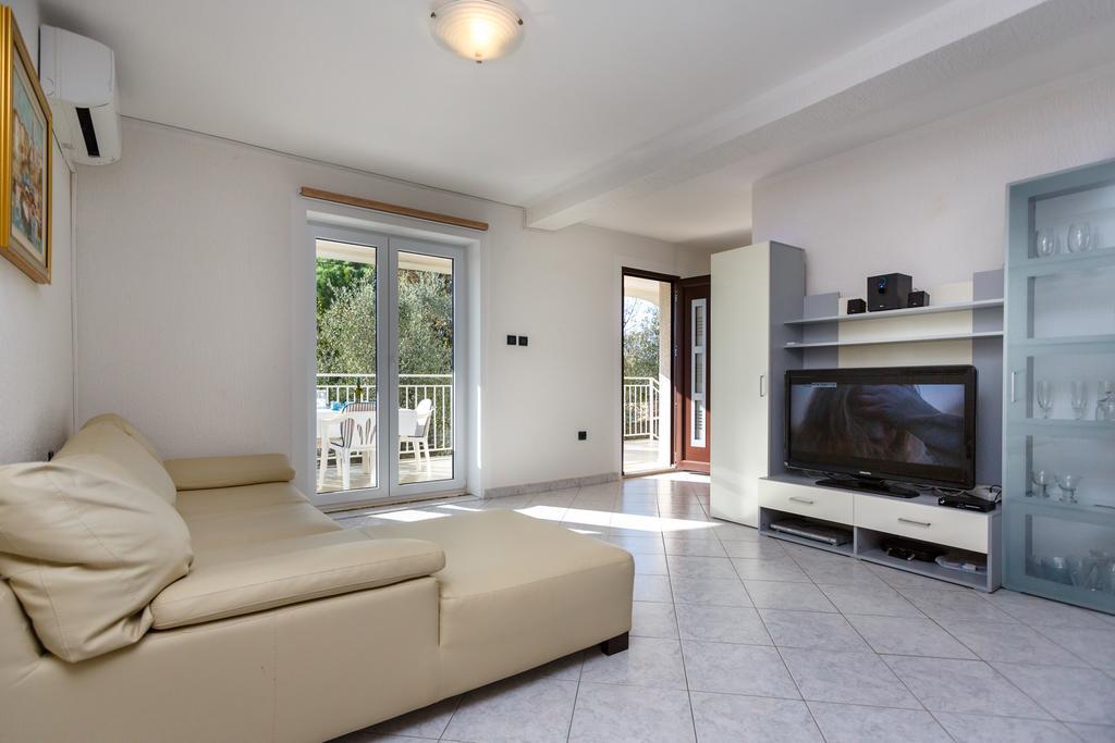 Adria Holiday Home Pinezici  Exterior photo